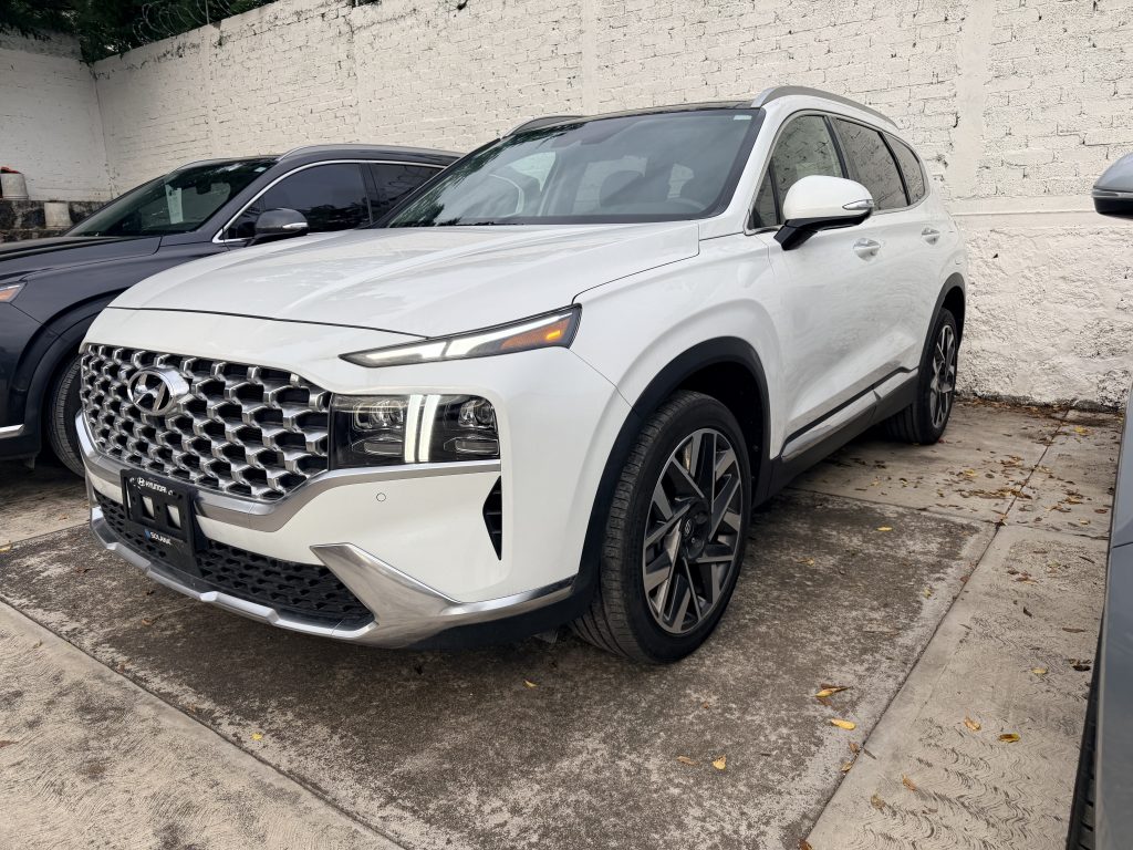 Foto de Hyundai Santa Fe limited 2023