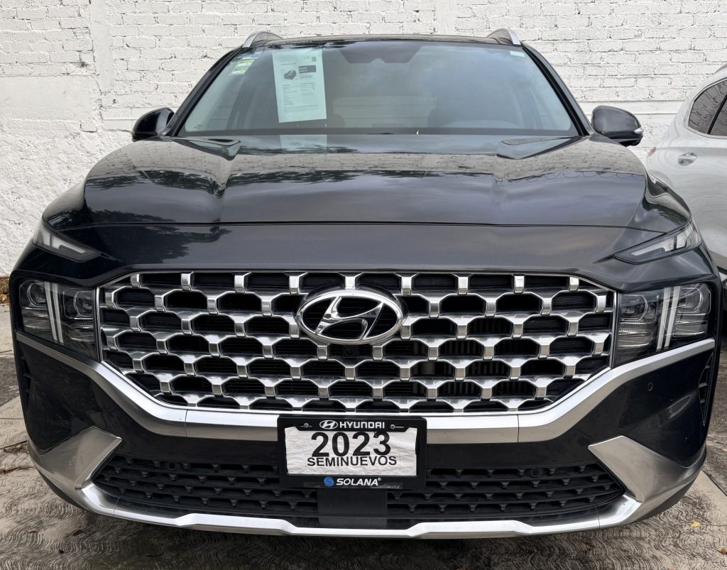 Foto de Hyundai Santa Fe Limited Tech