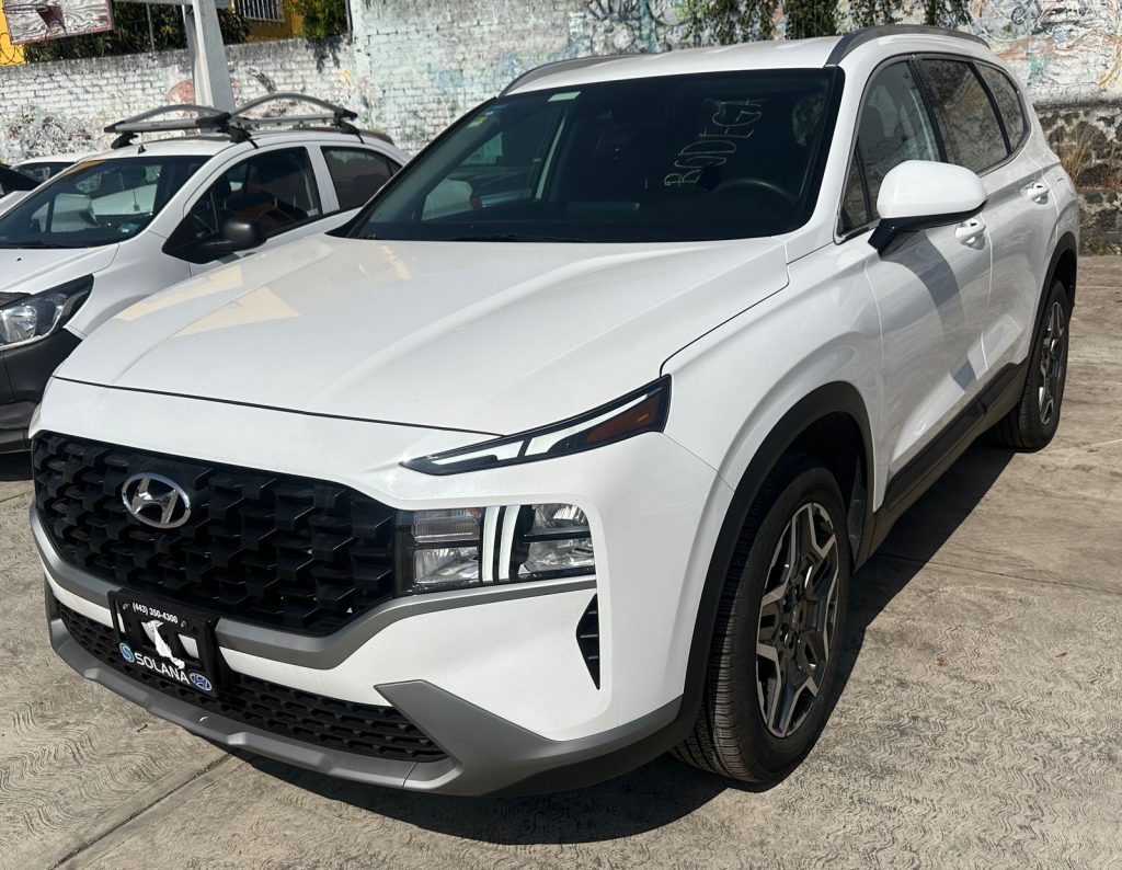 Foto de Hyundai Santa Fe GLS PREMIUM 2023