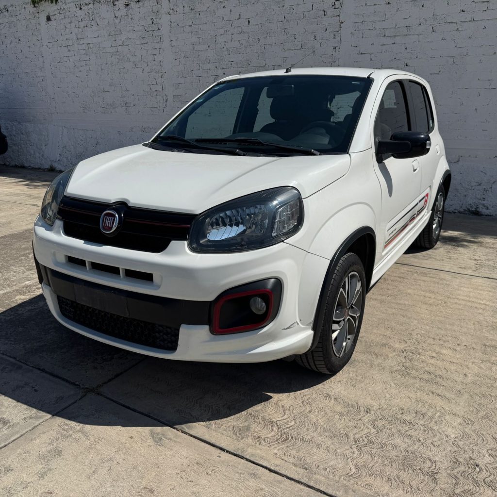 Foto de FIAT Uno Sporting 2018