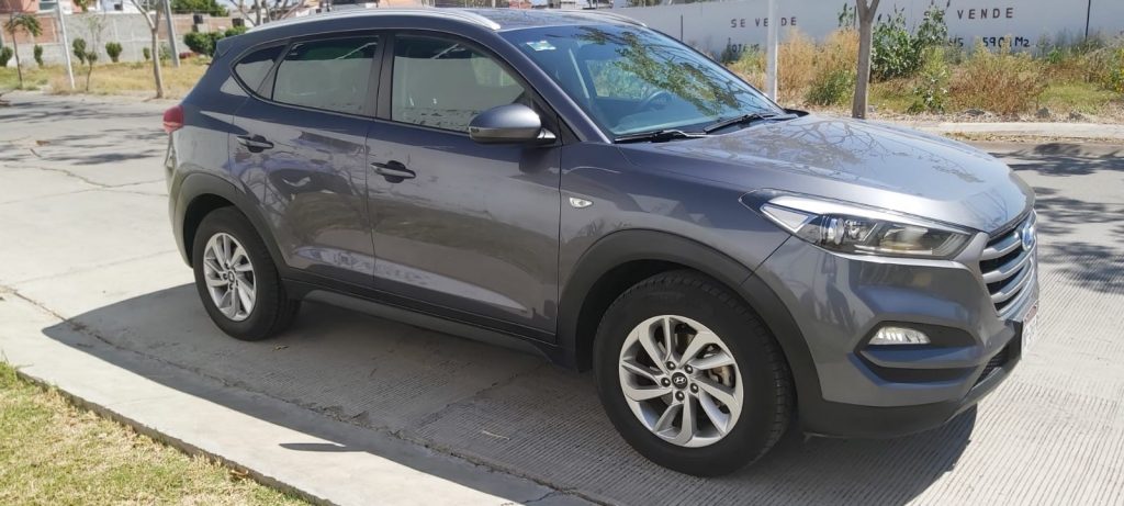 Foto de Tucson GLS PREMIUM 2018