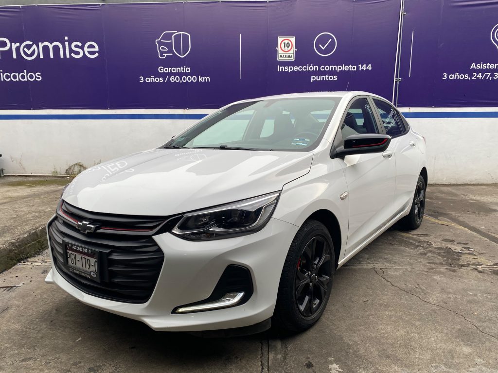 Foto de CHEVROLET ONIX 2023 PREMIER TA