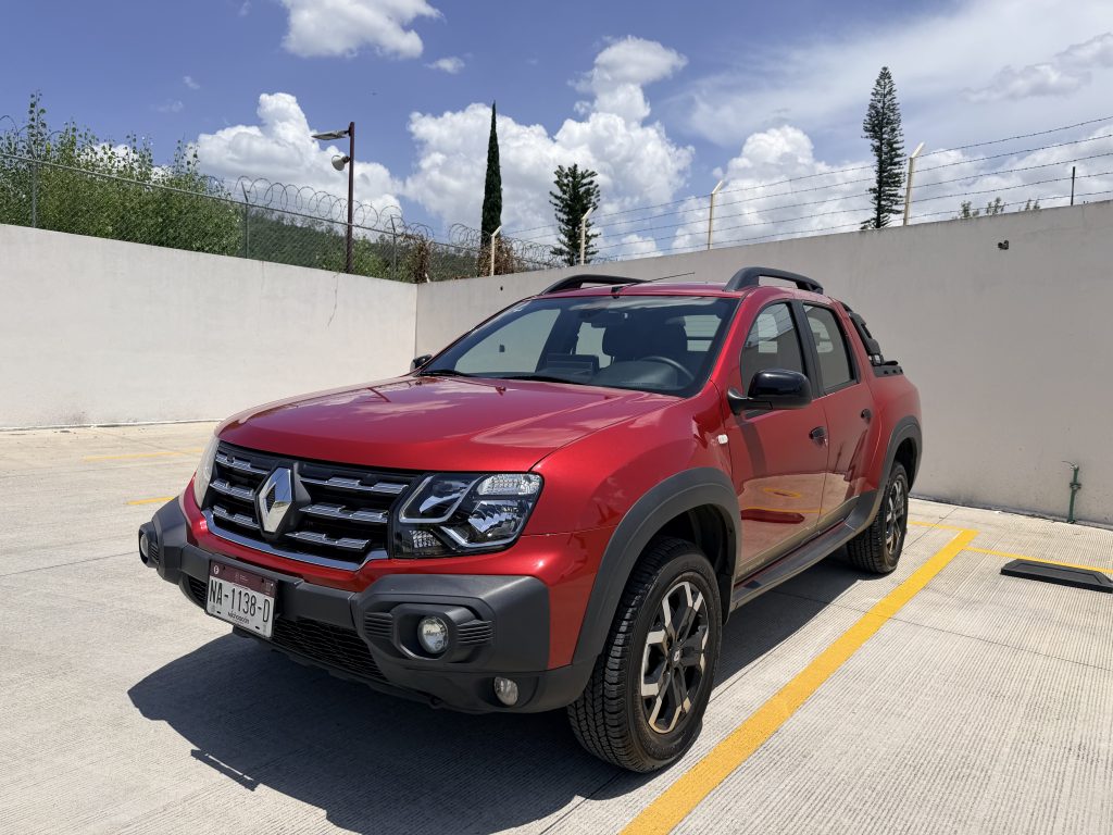 Foto de RENAULT OROCH OUTSIDER 2025