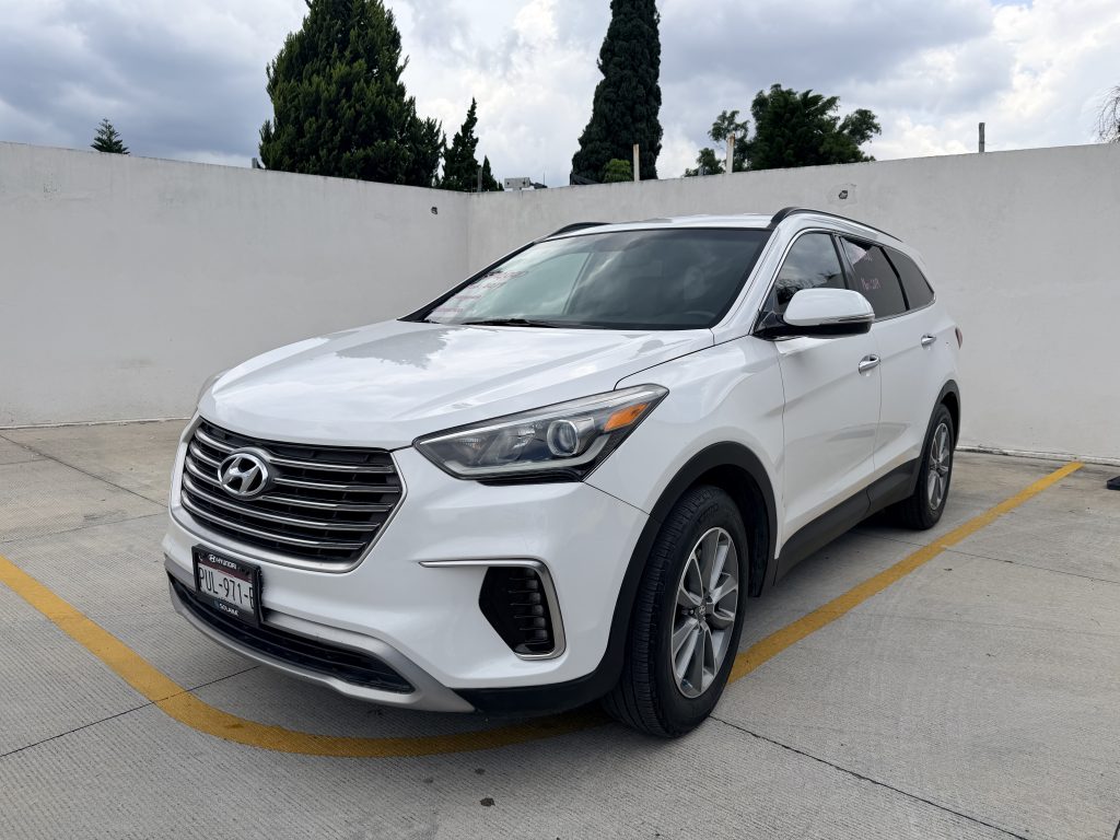 Foto de HYUNDAI SANTA FE GLS PREMIUM 7p 2019